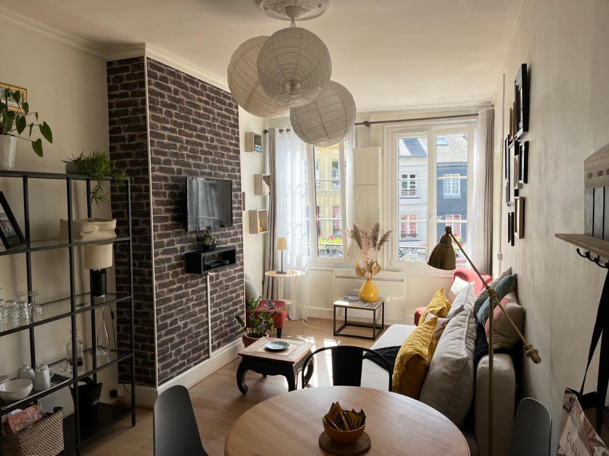 Erik Satie Apartment